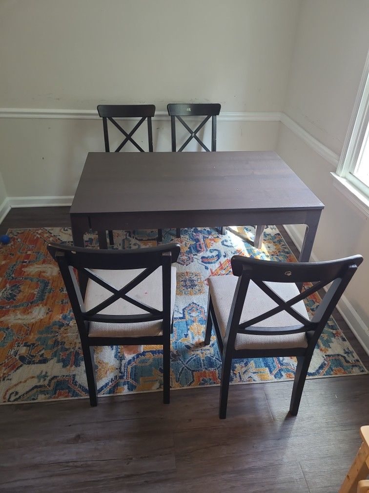 Dinnin Set For Sale, Explandable