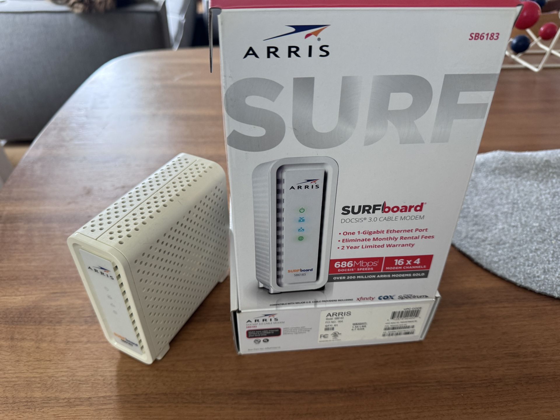 SURFboard ARRIS Cable Modem SB6183