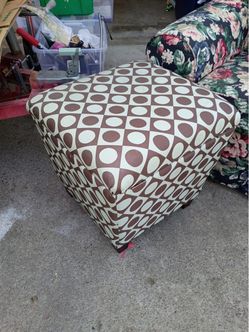 Upholstered Ottoman with Geometric Pattern