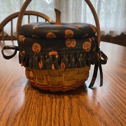 1997 Halloween Longaberger Basket