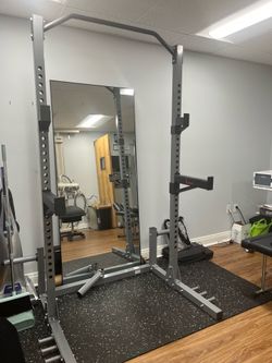 Sunny Fitness Squat Rack and Rubber Matt