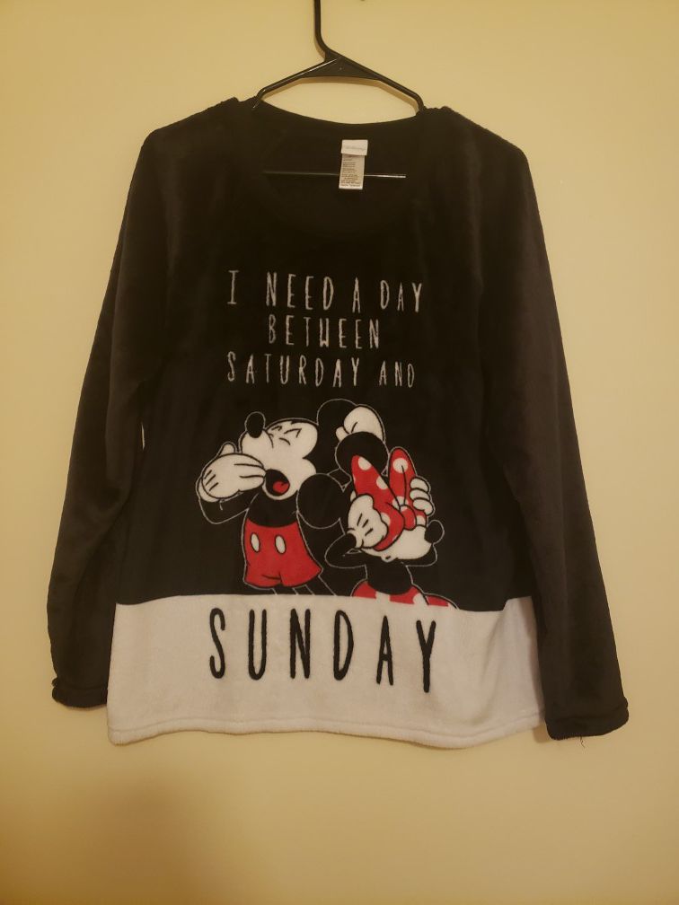 Minnie & Mickey Sleep Shirt Size Large