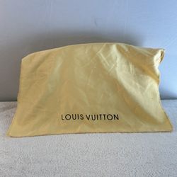 Louis Vuitton Handle Bag