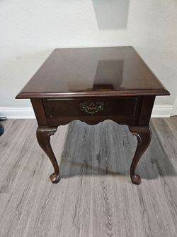 Ethan Allen Wood Classic Rectangular Side Table