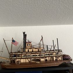 Paddle Steamer King of the Mississippi. 1:80  Model