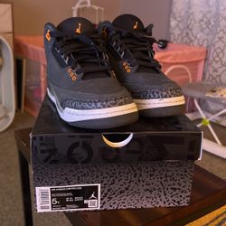 Air Jordan 3 Retro with the box!!!