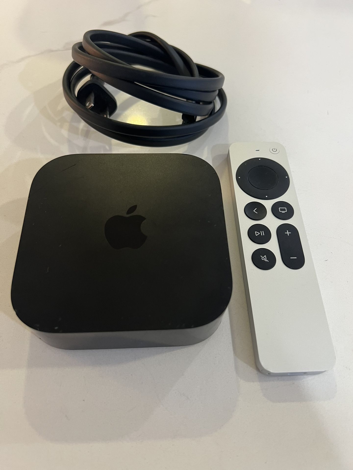 Apple TV 4K 3rd Gen 128gb Ethernet - LIKE NEW