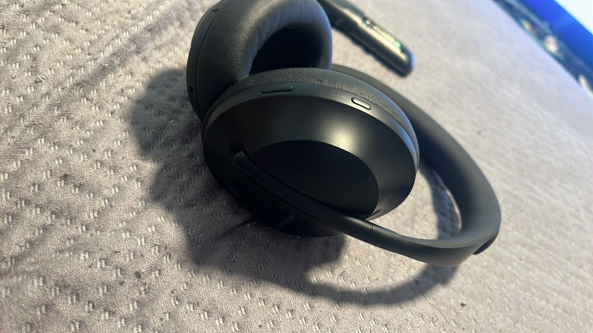 Bose 700 Noise canceling Headphones