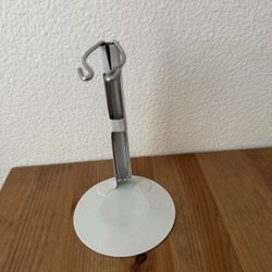 White Doll Stand for 5.5”-10”