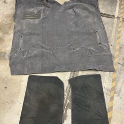 88-98 C1500 OBS Grey ACC Carpet And Loyd’s Mats