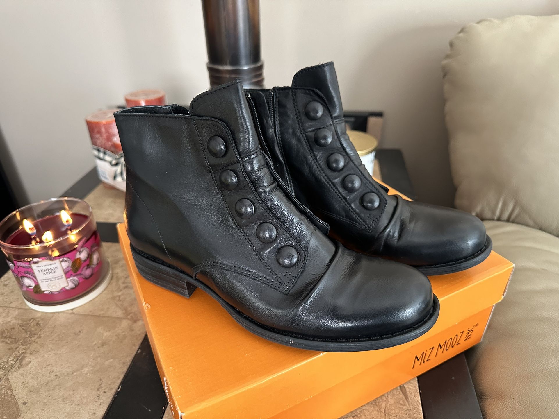Women’s Miz Mooz “Louise Boots” (size: 38)