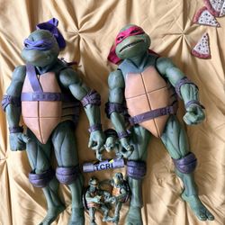 Teenage Mutant Ninja Turtles TMNT Figure Bundle 
