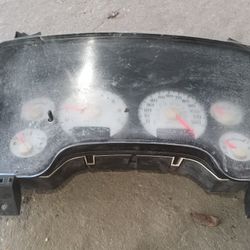01-08 dodge speedometer cluster 
