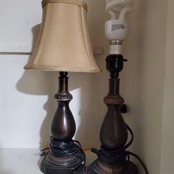 Dresser Lamps
