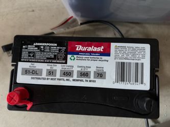 Duralast 51-DL Group 51 Car Battery – Almost New