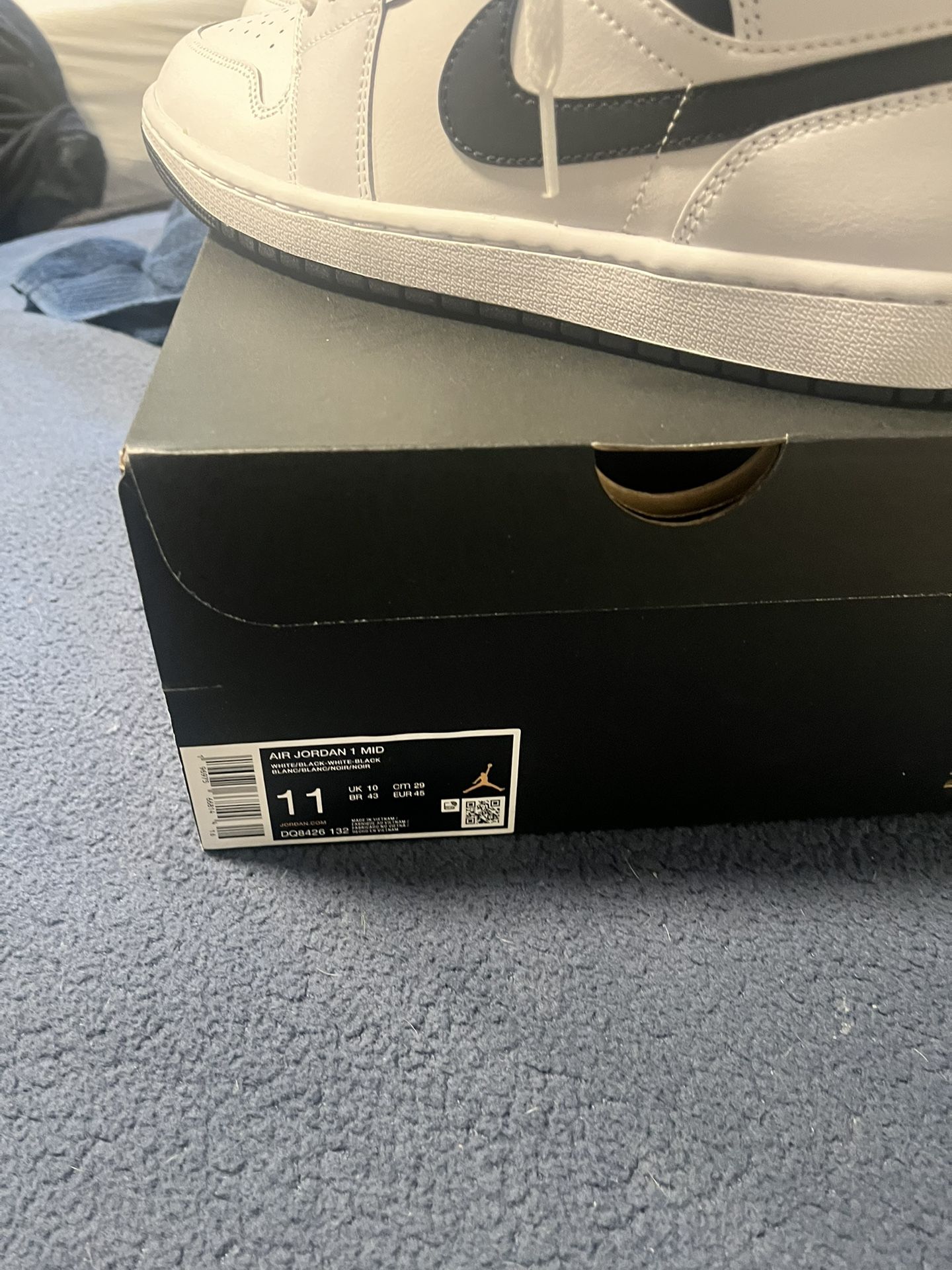 Jordan 1 Mid Size 11