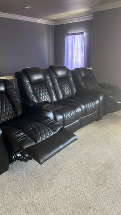 4-seater luxurious  leather power recalling  home theather chair with led cup holder storage