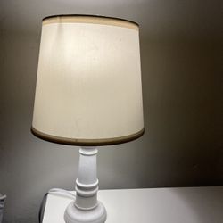 Small & Cute Desk Lamp 