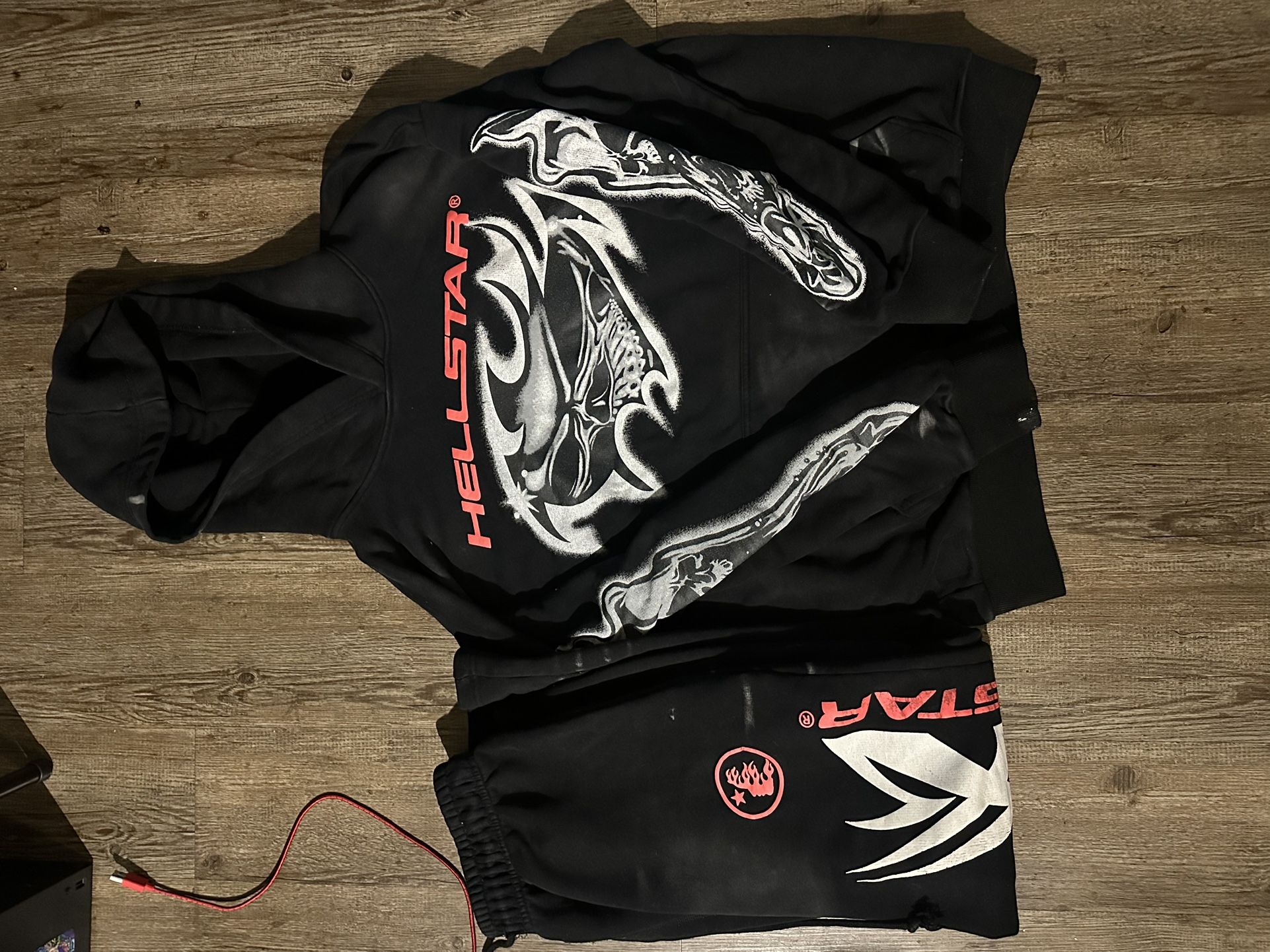 Hellstar Hoodie + Sweatpants Set – Size Large (Black/Red/White)