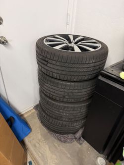 Rims and tires 235/40 19s vw Passat wheels with tires Michelin pilot sport all season wheels