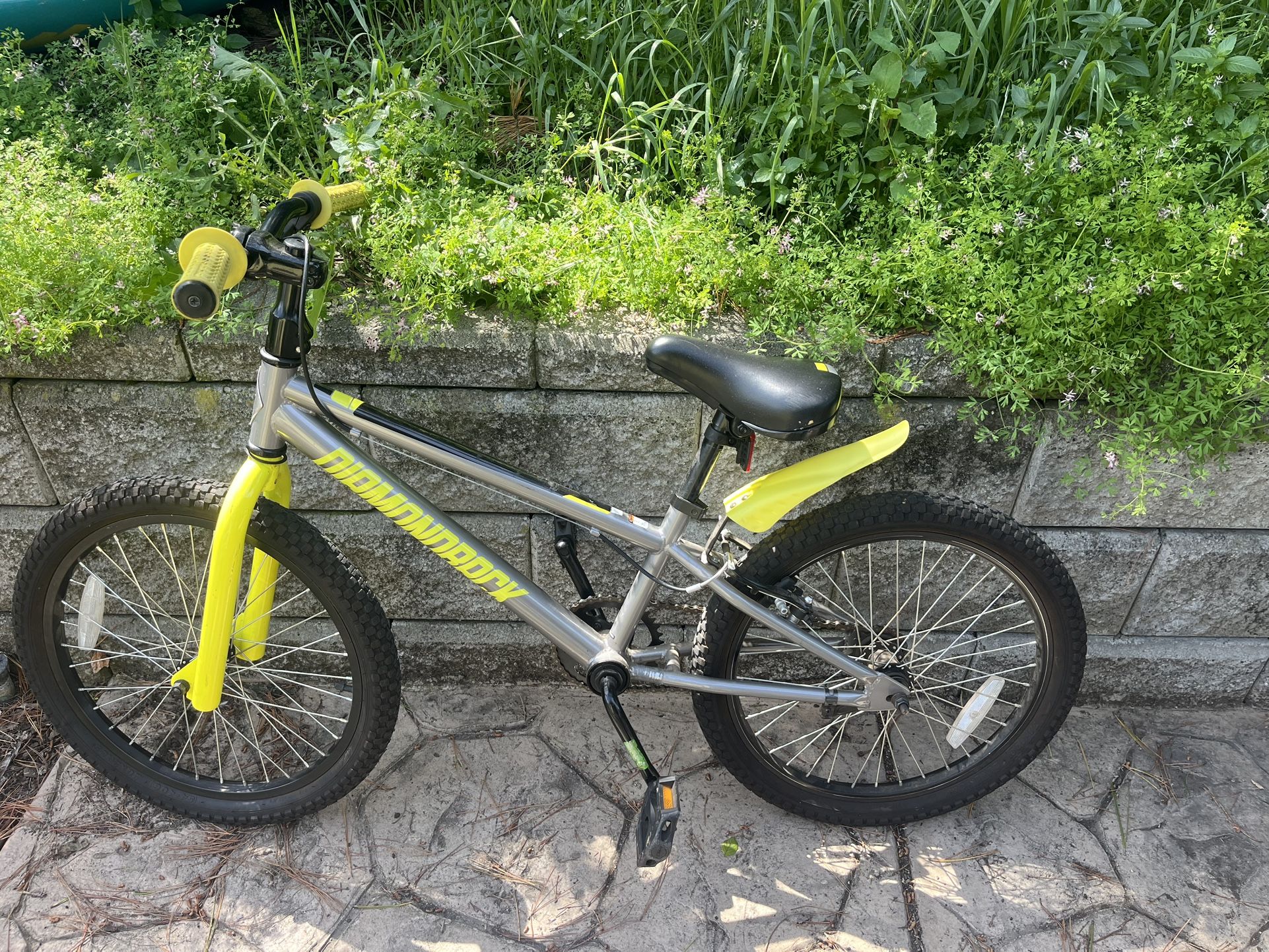 DIAMONDBACK Boys BMX bike 20' In Wheels