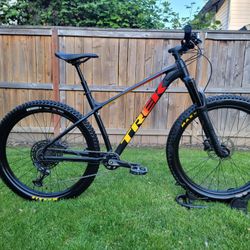 2021 Trek Roscoe 8 Size Large-like New