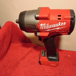 1600 Lbs Torque M18 MILWAUKEE FUEL 1/2 Tool Only $$255
