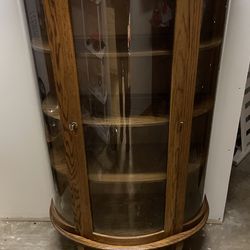 Beautiful Rounded Doll Hutch