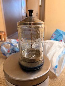 Barbicide Disinfectant Jar with Lid