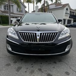 2013 Hyundai Equus