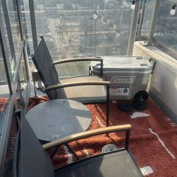 Balcony Furniture + Carpet