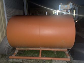 600 Gallon Fuel Tank With Pump