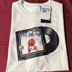 Nike Large Tee With Tags