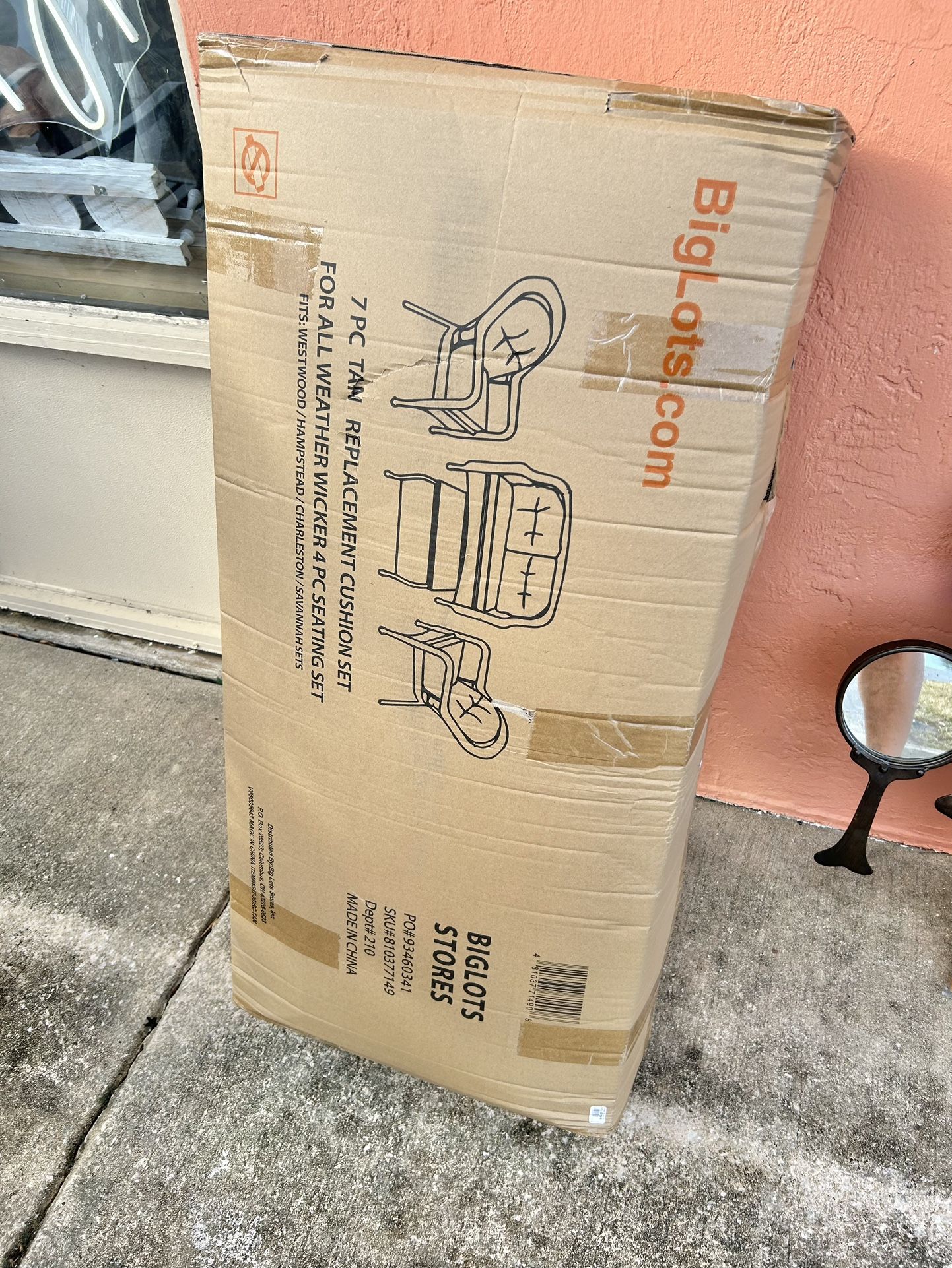 New In Box 7 Pc Replacement Patio Cushion Set