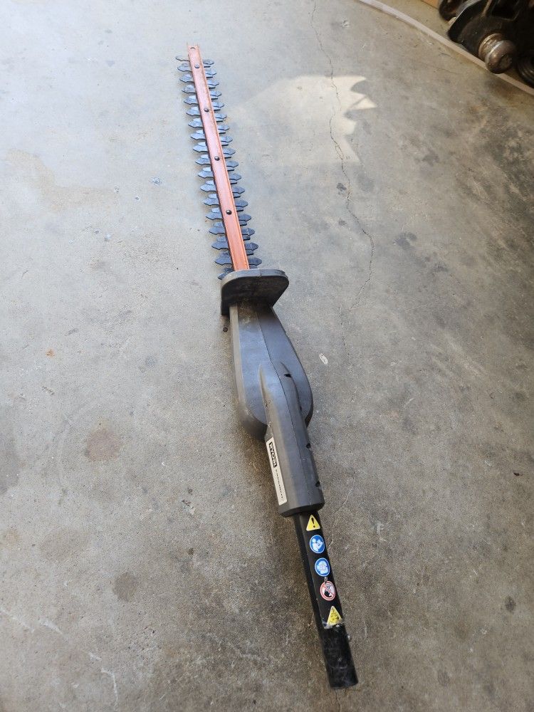 Ryobi 20" Hedger Attachment