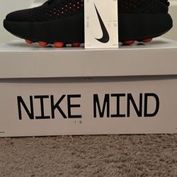 nike mind 002 size 10.5 