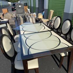 Glass Top Dining Room table With Chairs 