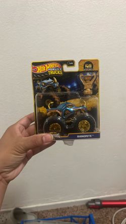 Hot Wheel Rhinomite