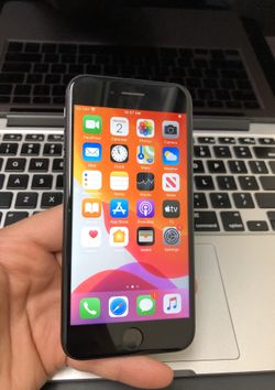 iPhone 7 128GB Factory Unlocked