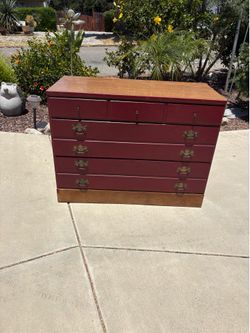 Vintage Ethan Ellen dresser