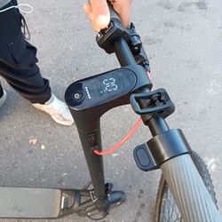 Electric scooter