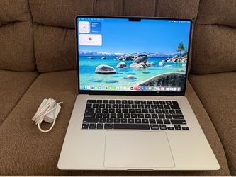 2023 Apple MacBook Air 15” M2 | 512GB SSD | 18 cycles | Excellent Like New
