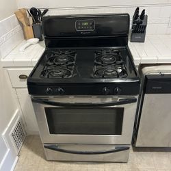Frigidaire Gas Range / Oven And Dishwasher