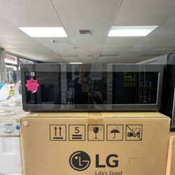 BLACK STAINLESS STEEL  SAMSUNG MICROWAVE 