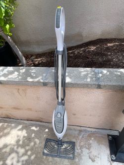 SHARK STEAM MOP