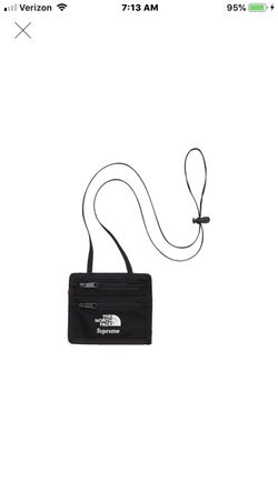 DS TNF x Supreme Black Lanyard