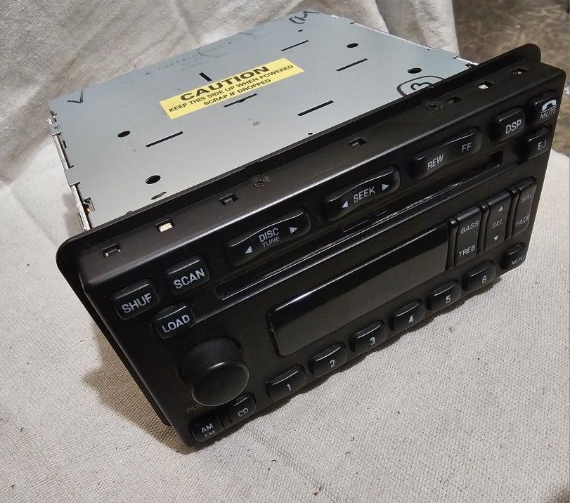 OEM 6 CD Stereo for 2003 Ford Expedition-Eddie Bauer 