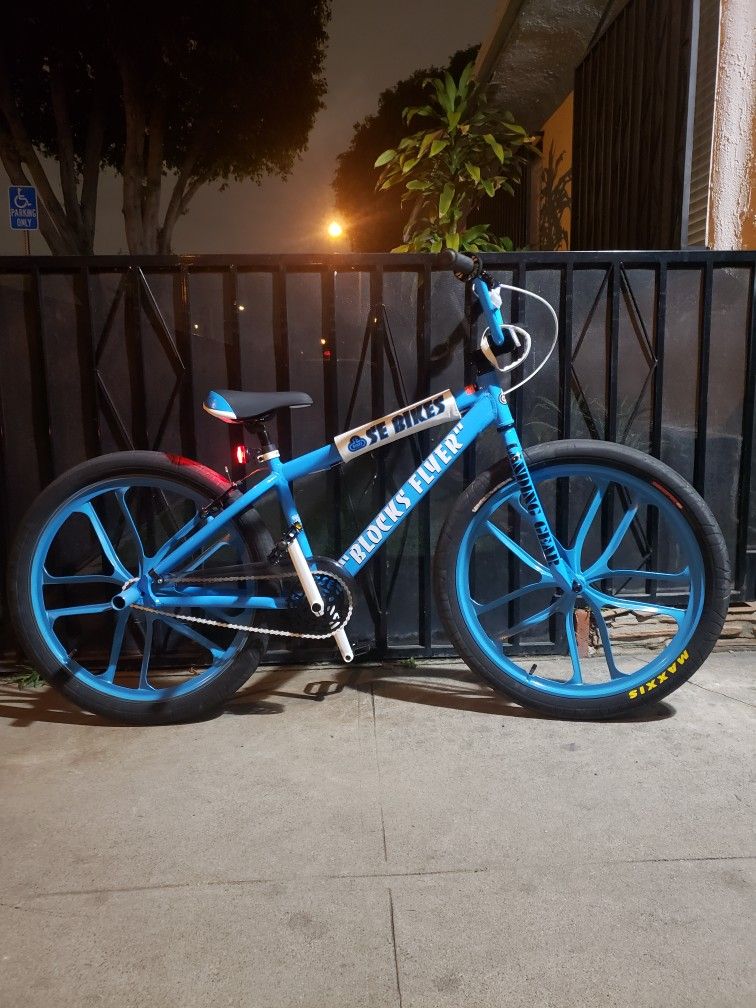 Se Bike Blocks Flyer 26in Bmx Se Blue with R4 Mag Wheels for Sale in ...