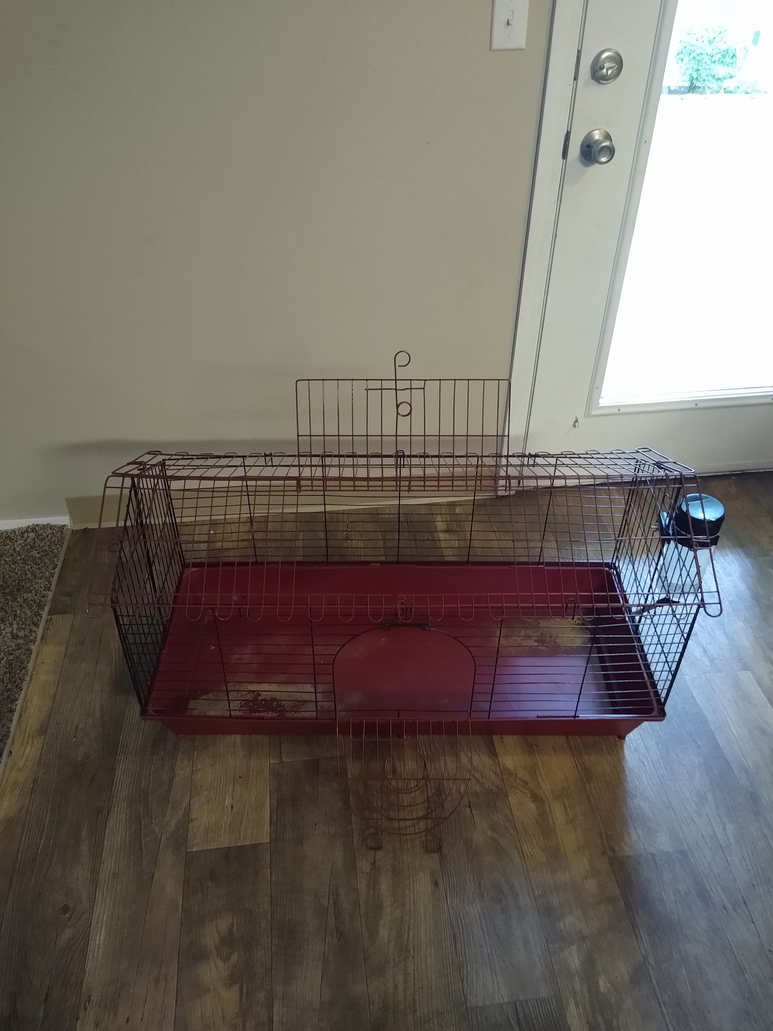 Large bunny cage with water cartridge
