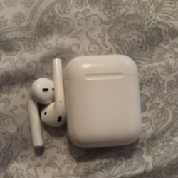 1ST GEN AIRPODS